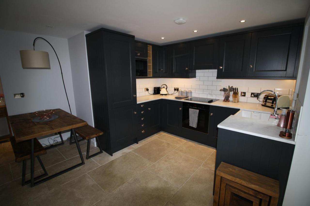 Ryefield Cottage - Luxurious Self-Catered Holiday Cottage With A Log Burner Chichester Exterior foto